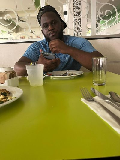 An image in Pedro's male escort portfolio