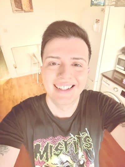 An image in Thanos's male escort portfolio