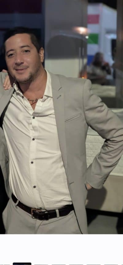 An image in Alex's male escort portfolio