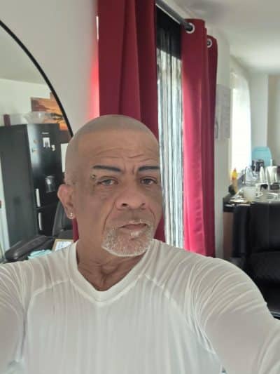 An image in John's male escort portfolio