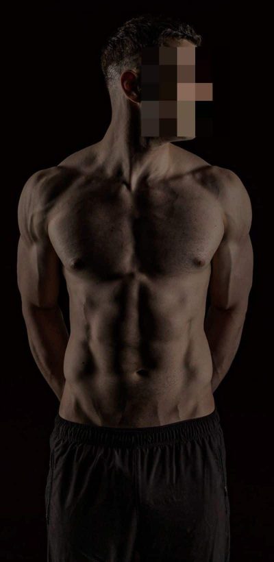 An image in Romeo's male escort portfolio