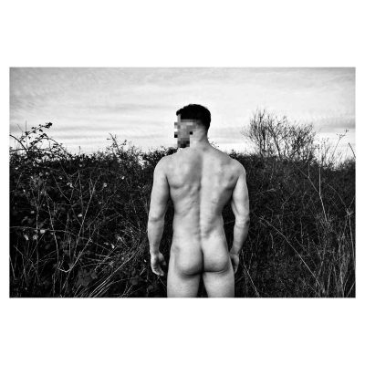 An image in Romeo's male escort portfolio