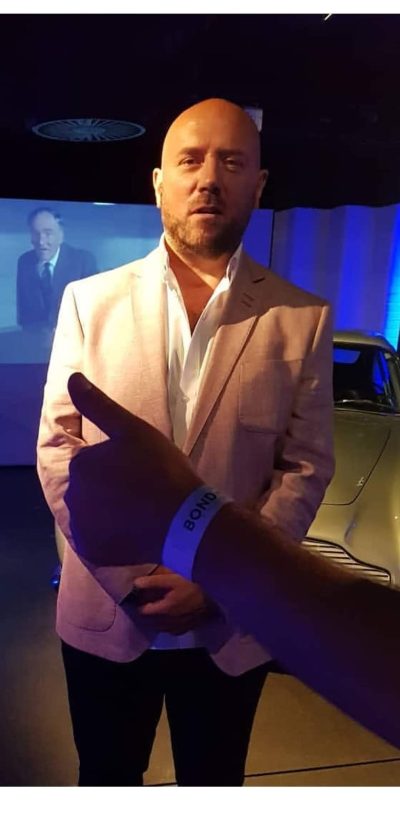 An image in Edwin's male escort portfolio