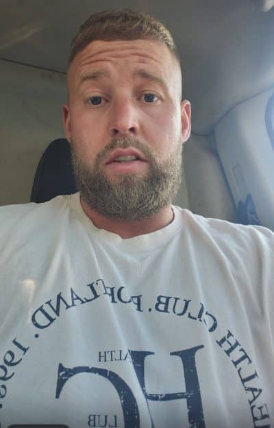 An image in Johny's male escort portfolio