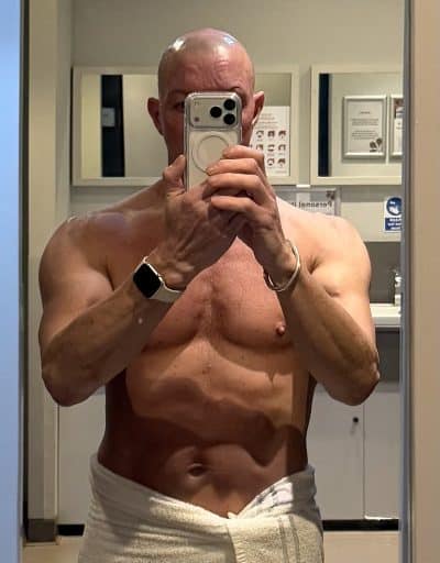 An image in Justyn's male escort portfolio