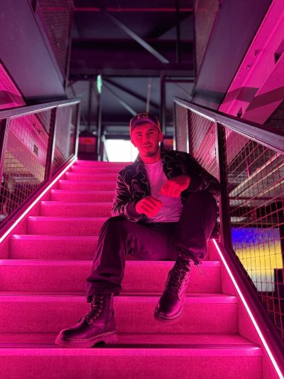 An image in Nedd's male escort portfolio