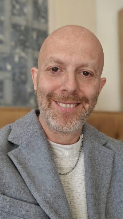 An image in Geo's male escort portfolio