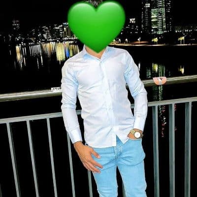 An image in Ameer's male escort portfolio