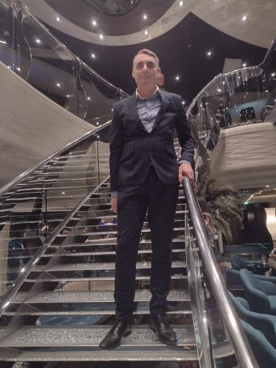 An image in Matt's male escort portfolio