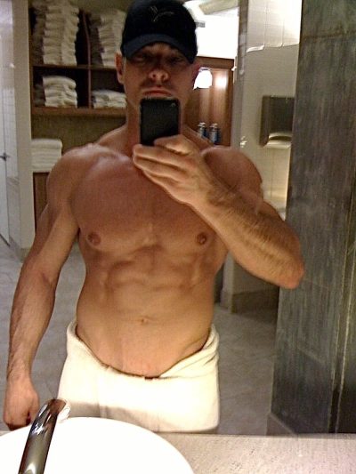 An image in Rick's male escort portfolio