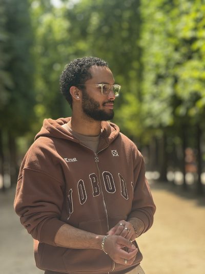 Male Escort Aaron