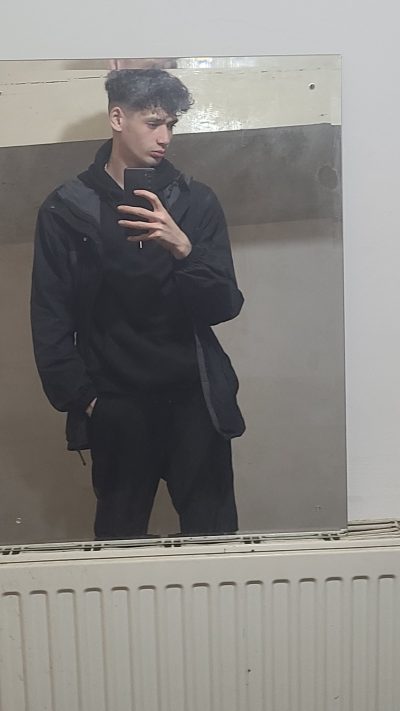 An image in Alex's male escort portfolio