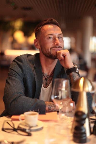 An image in Alex's male escort portfolio