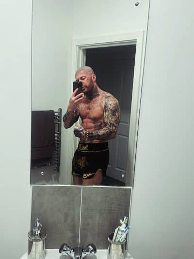 An image in Rob's male escort portfolio