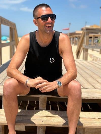 An image in Matt's male escort portfolio