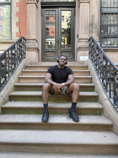 An image in Derrick Malone's male escort portfolio