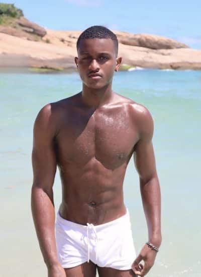 An image in Gabriel's male escort portfolio