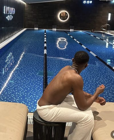 An image in Gabriel's male escort portfolio