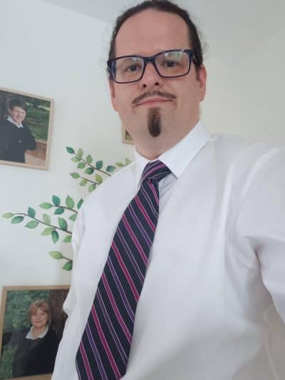 An image in Philip's male escort portfolio