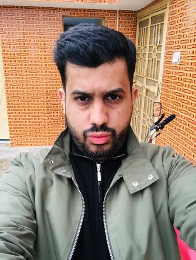 An image in Shani's male escort portfolio