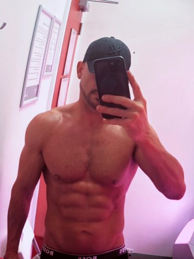 An image in Jason's male escort portfolio