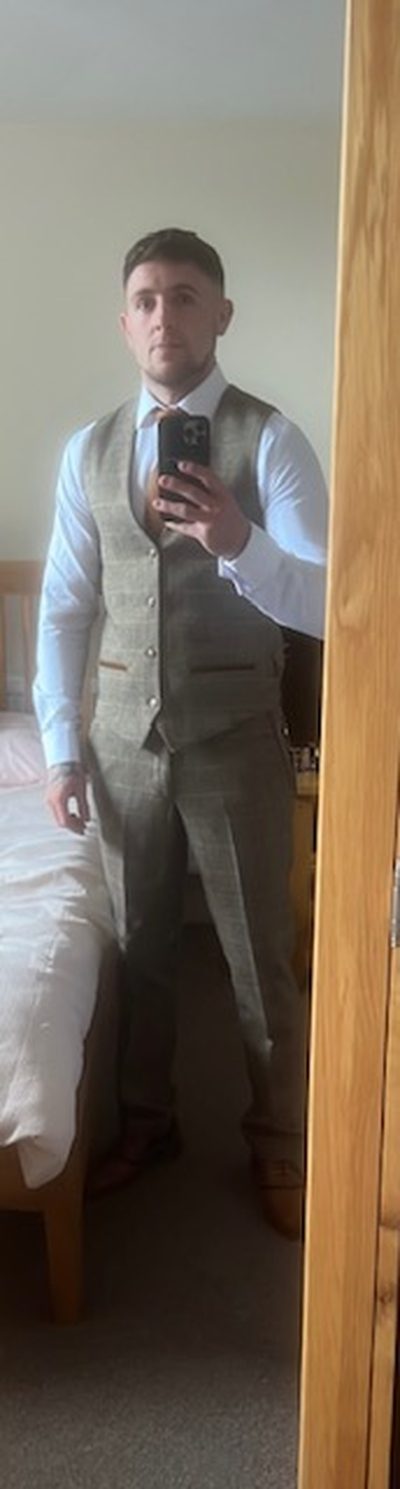 An image in Jordan's male escort portfolio