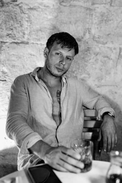 Male Escort Tom