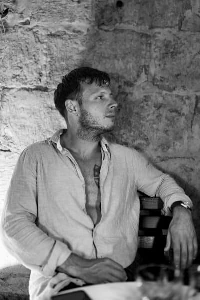 An image in Tom's male escort portfolio