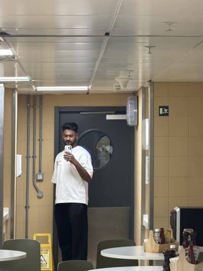 An image in Dheena's male escort portfolio