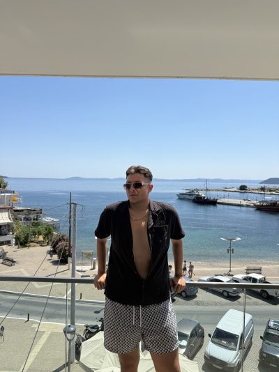 An image in Pavesx's male escort portfolio