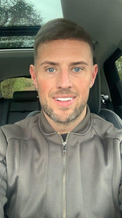 An image in Liam's male escort portfolio
