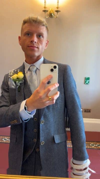 An image in Dan's male escort portfolio